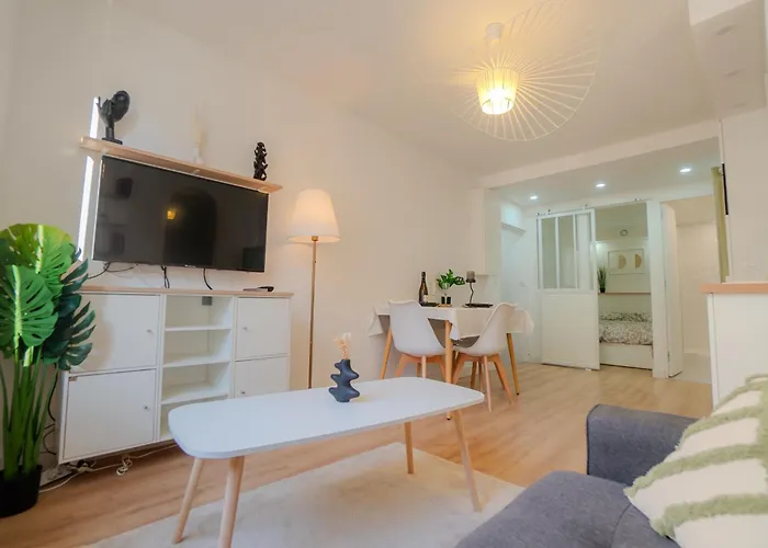 Apartment Le Chativesle - Centre - Erlon *